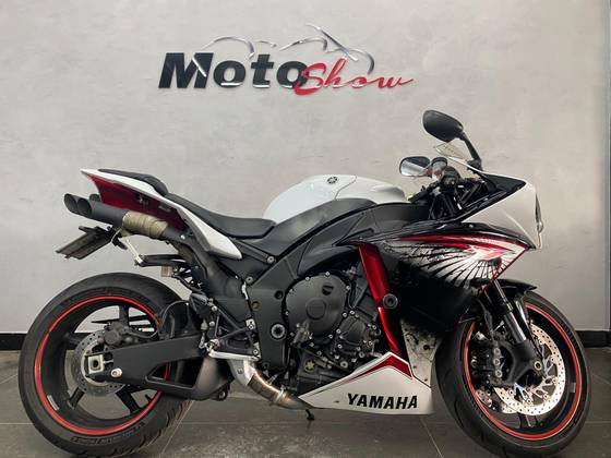 YAMAHA YZF R1 YAMAHA YZF R1